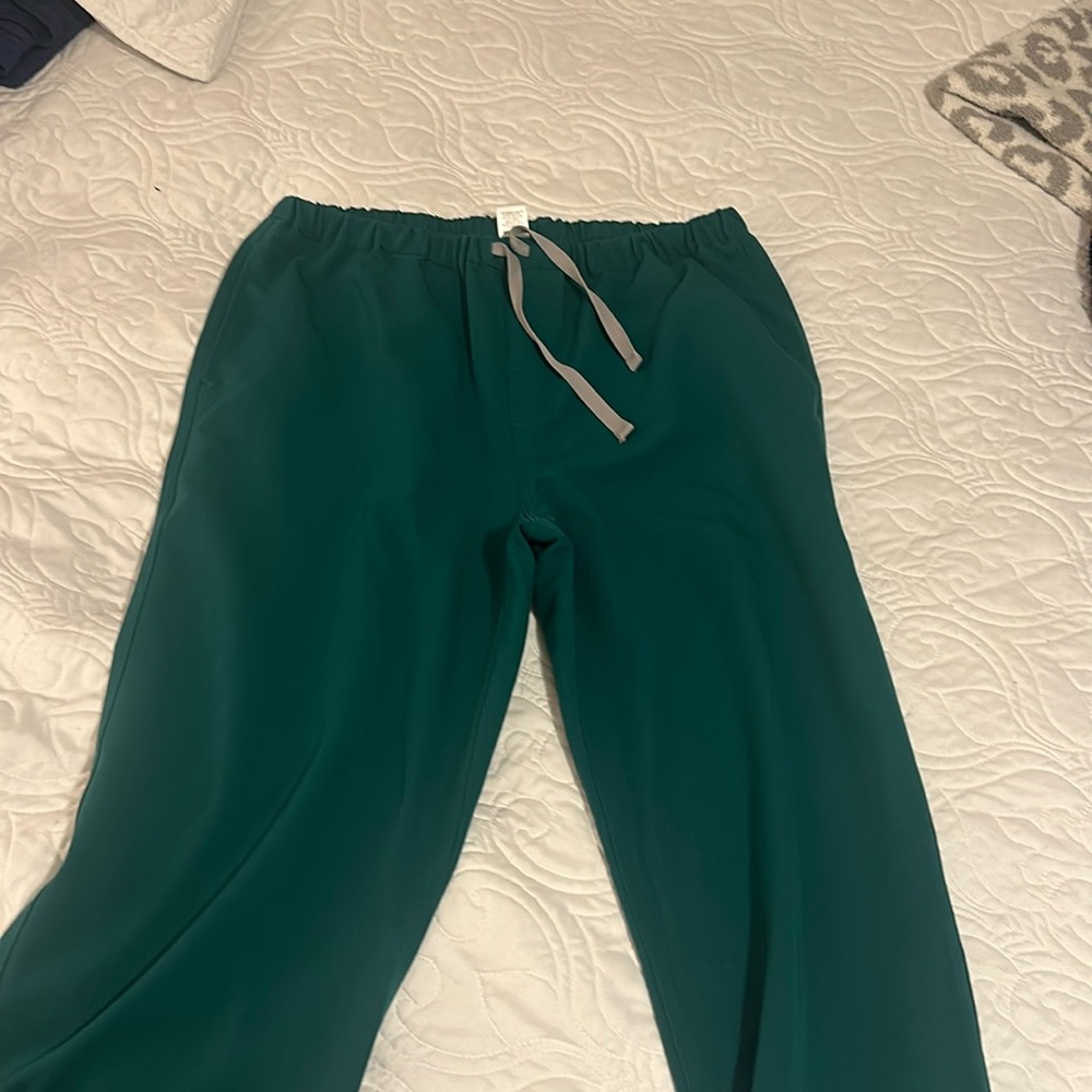 figs pants